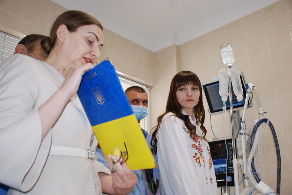 Новини Дніпра: Весілля в лікарні - Наше Місто