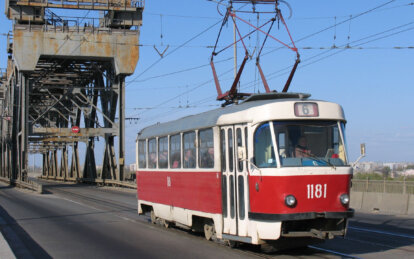 Новини Дніпра: Перекриття Амурського мосту, транспорт