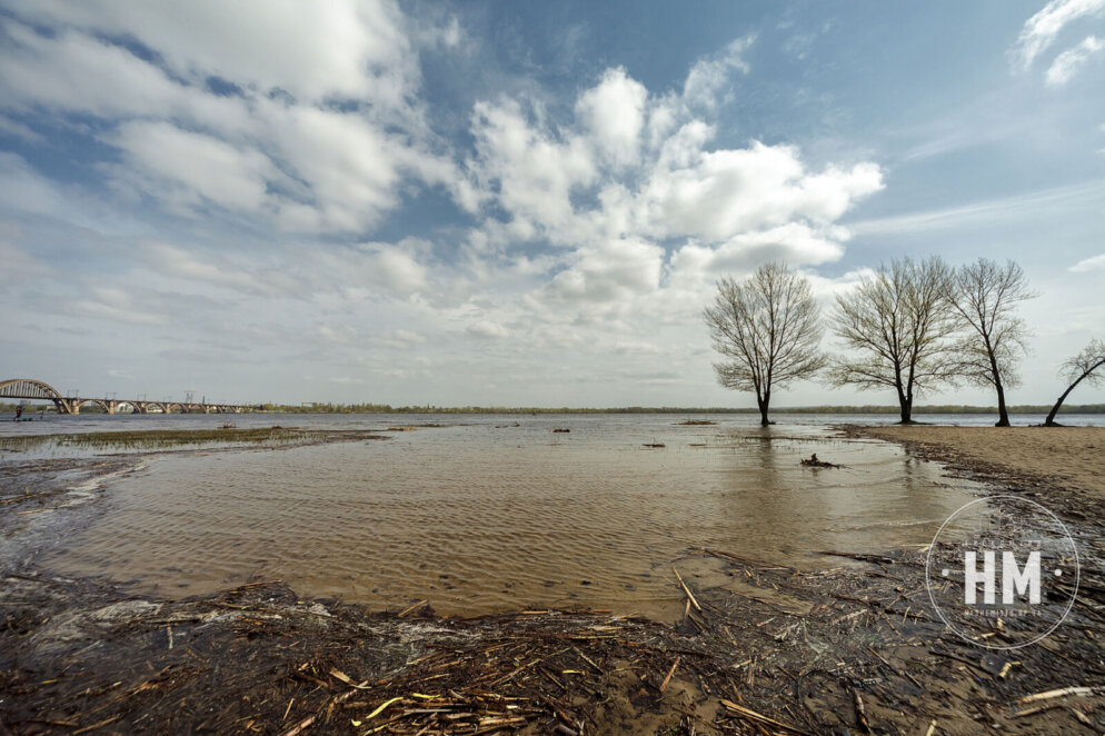 Новини Дніпра: Монастирський острів у воді - Наше Місто