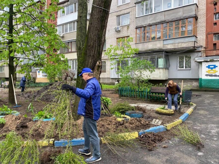 Новини Дніпра: Дмитро Киселевський суботники