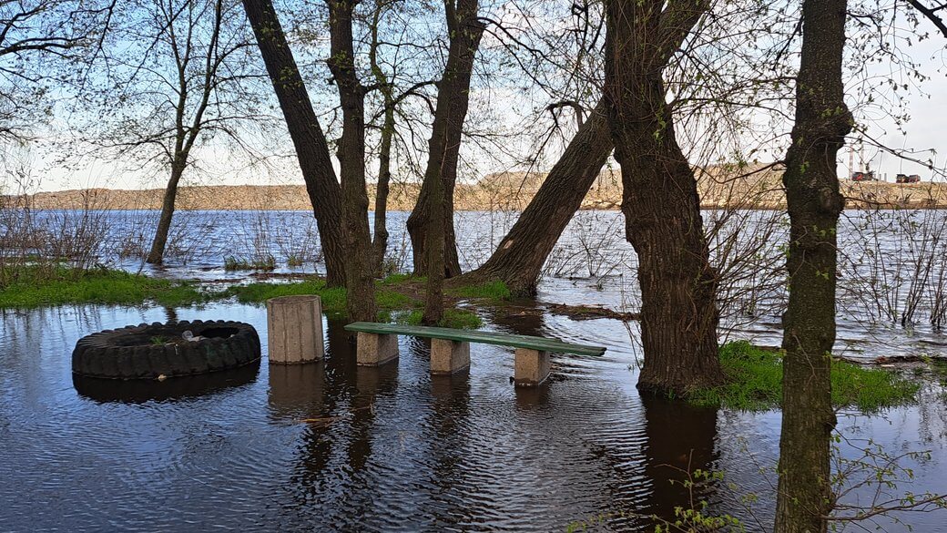 Помаранчевий рівень небезпеки: у Дніпрі та області попереджають про затоплення територій