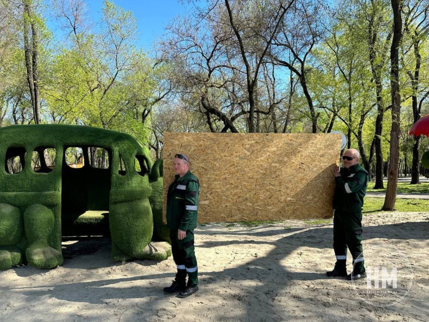 Новини Дніпра: Ремонтують Котобус - Наше Місто