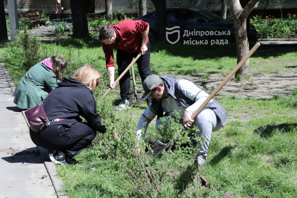 Новини Дніпра: містяни вийшли на суботники