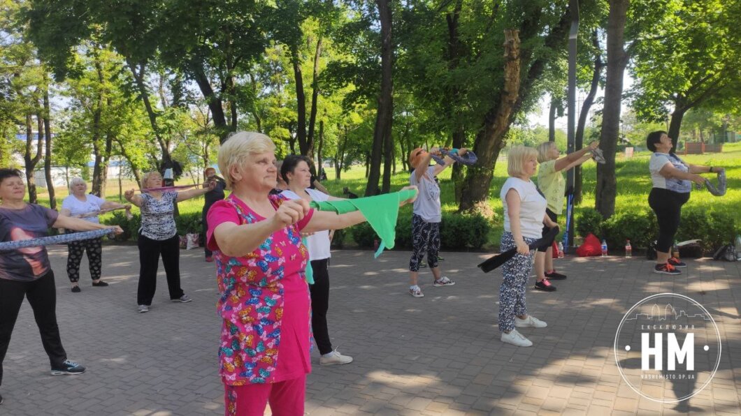 Новини Дніпра: Університет третього віку тренування