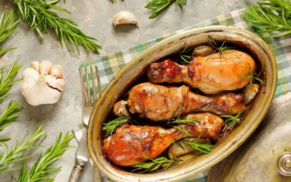 Быстро и доступно: рецепт идеальных куриных голеней от Клопотенко