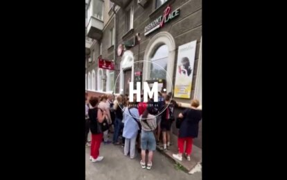 Новини Дніпра: Люди штурмують секонд на Титова