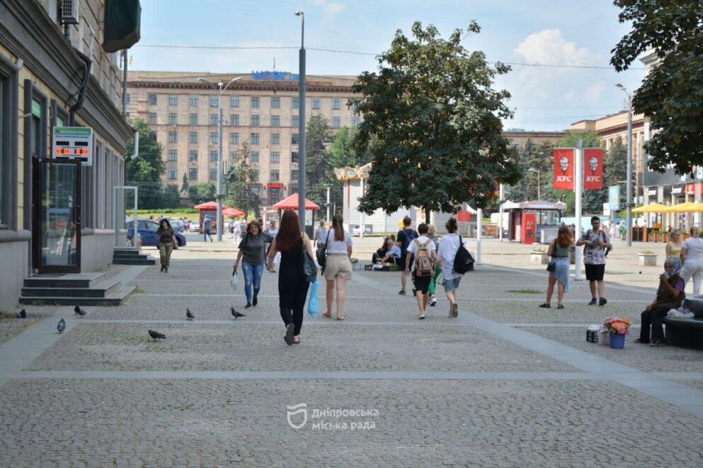 У Дніпрі частково оновили пішохідну зону на Європейському бульварі