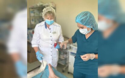 Надала допомогу понад 6 тис. поранених: історія медсестри з Дніпра, яка 40 років присвятила порятунку людей