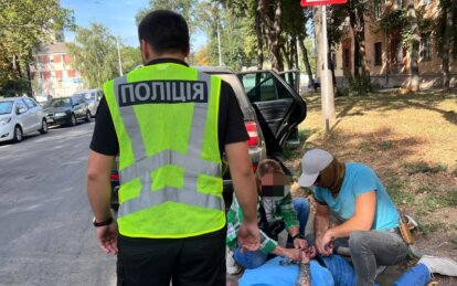 На Вінничині затримали медика, який продавав ухилятнам липові довідки