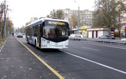Як у Дніпрі працює громадський транспорт 17 жовтня (графік)