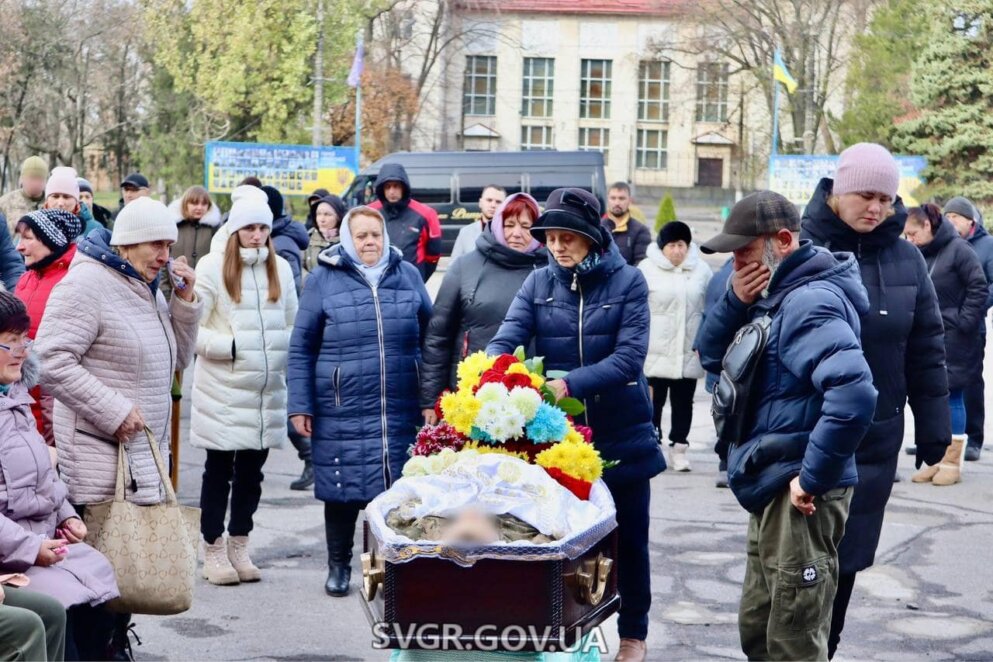 Сердце не выдержало: в Кировоградской области умерла мать военного, узнав о смерти сына