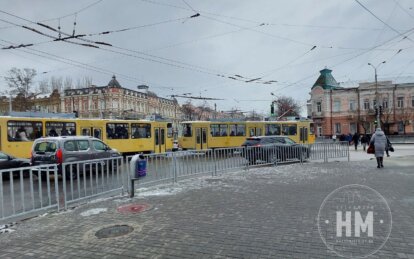 Новини Дніпра: Як працює громадський транспорт 29 листопада