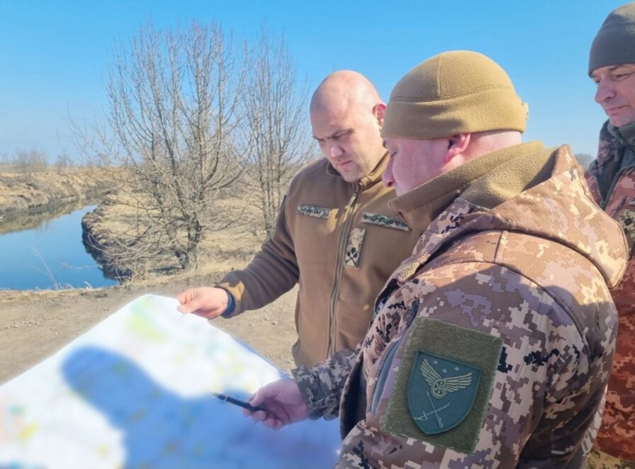 Сергій Лисак показав, як на Дніпропетровщині будують лінію оборони