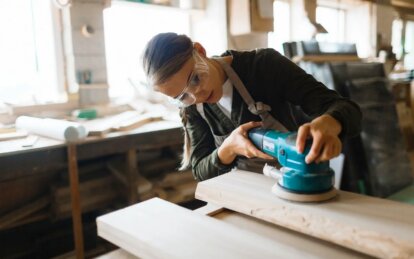 До 45 тисяч гривень на місць: ТОП високооплачуваних вакансій тижня у Дніпрі