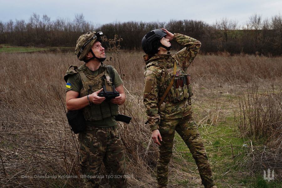 Стала на захист країни у 19 років: історія військової з ТрО Дніпра
