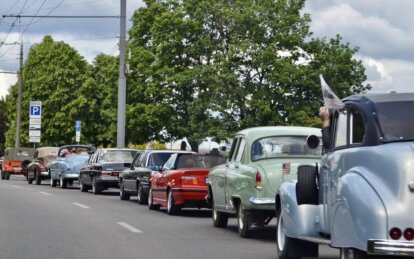 У Дніпрі проходить автопробіг ретроавтомобілів - Наше Місто