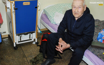 Щоб не отримувати російський паспорт 88-річний українець пішки вийшов з окупації