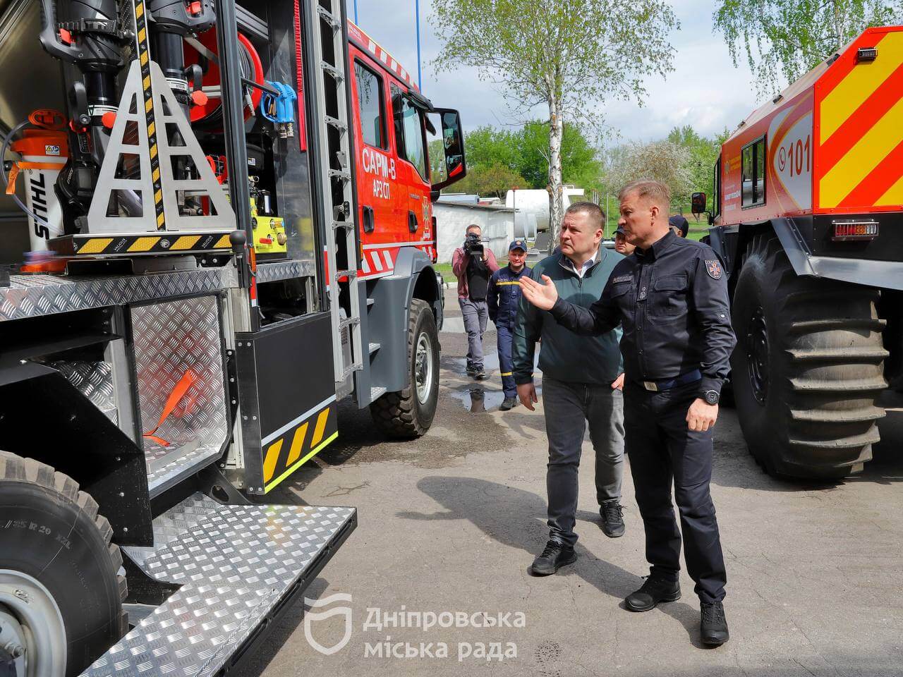 Как городские власти Днепра помогают спасателям ГСЧС - Наше Місто