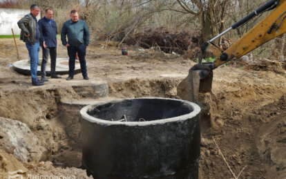У Дніпрі на Ігрені замінили критичну ділянку водогону, який обслуговує понад 10 тис. мешканців селища