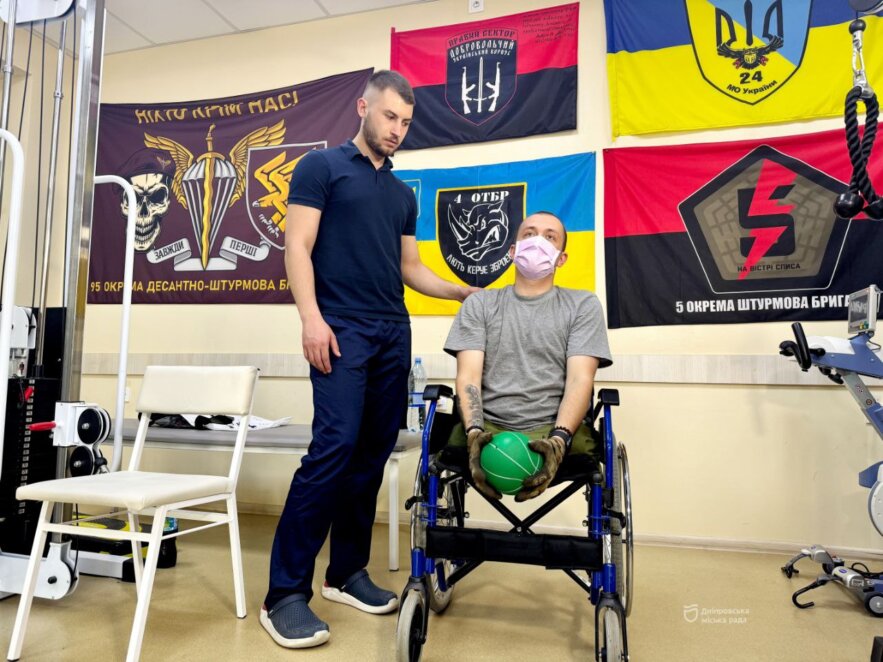 Історія військового, який лікується в унікальному реабілітаційному центрі Дніпра