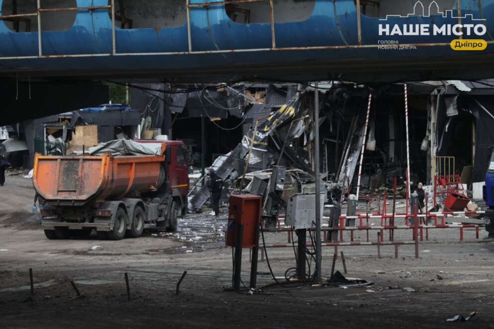 Що відбувається на автовокзалі Дніпра після ракетного удару - Наше Місто