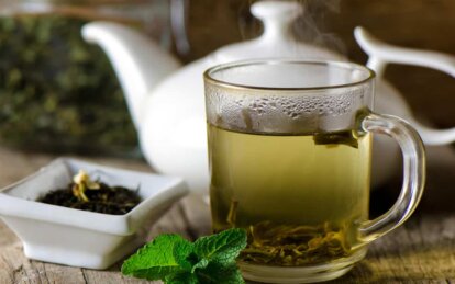 Як зелений чай може нашкодити організму: які порушення викликає