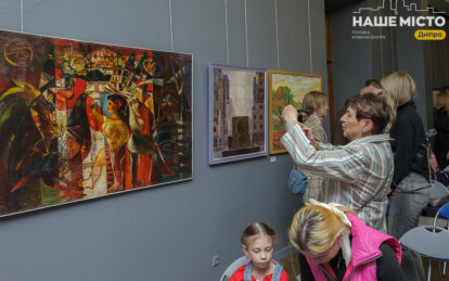 В Днепровском художественном музее открылась выставка работ известных художников