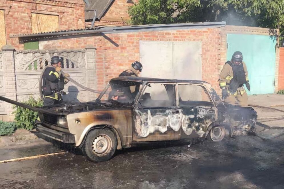 Окупанти 16 разів обстрілювали Нікопольщину протягом дня: постраждало четверо людей