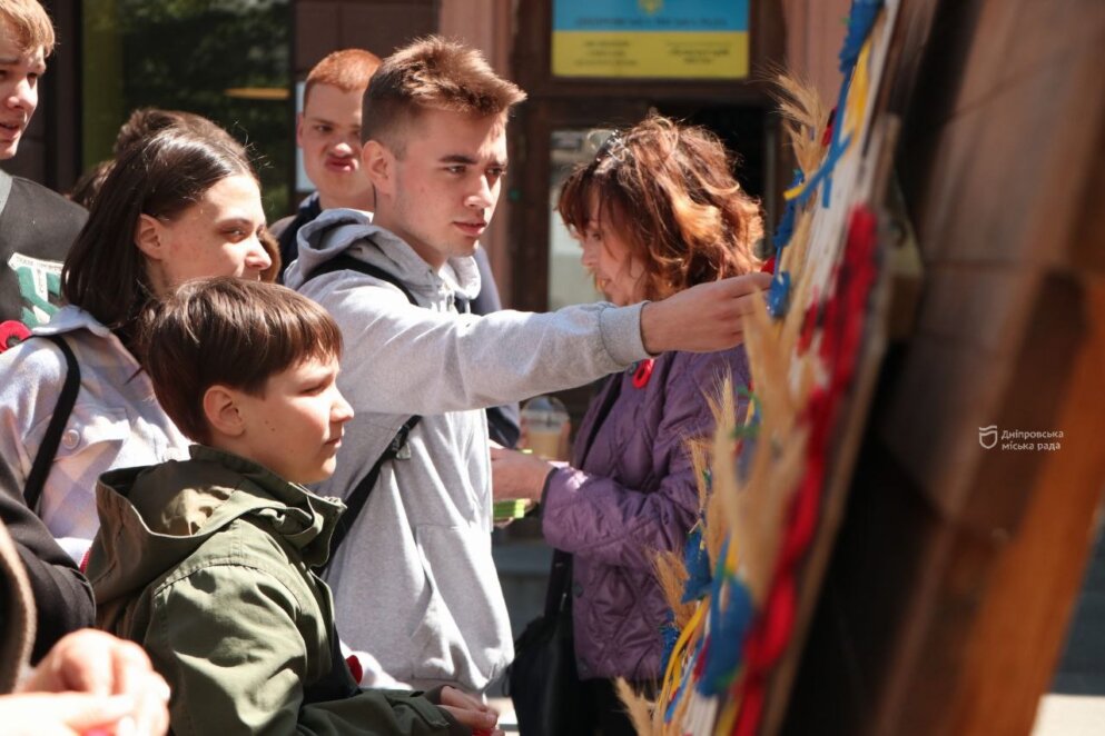 У Дніпрі до Дня пам’яті та перемоги над нацизмом у Другій світовій війні пройшла символічна акція