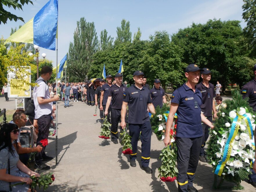 В останню путь провели рятувальника Миколу Нечипоренка- Наше Місто