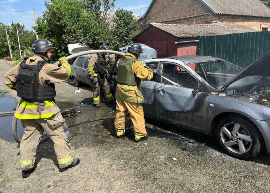 Окупанти 13 разів обстріляли Нікопольщину: дві людини постраждали