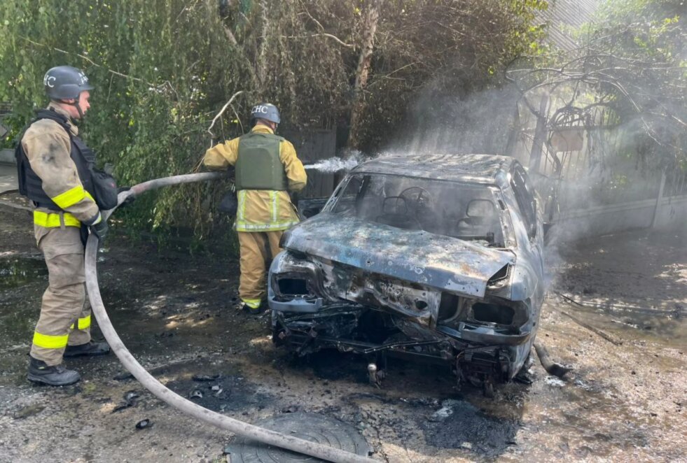 Окупанти 13 разів обстріляли Нікопольщину: дві людини постраждали