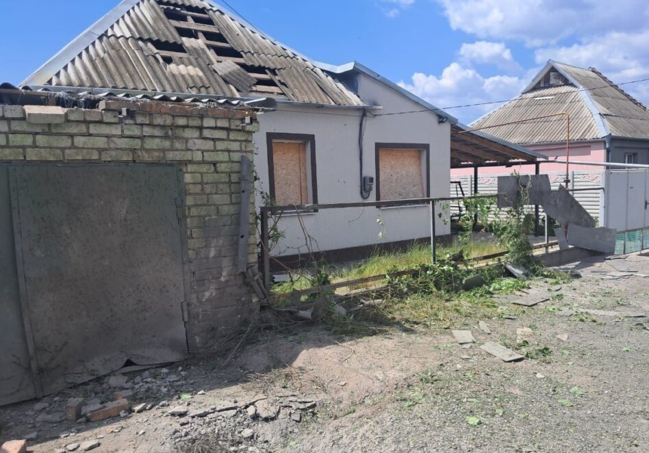 Оккупанты 14 раз обстреляли Никопольщину: погибла женщина, есть разрушения