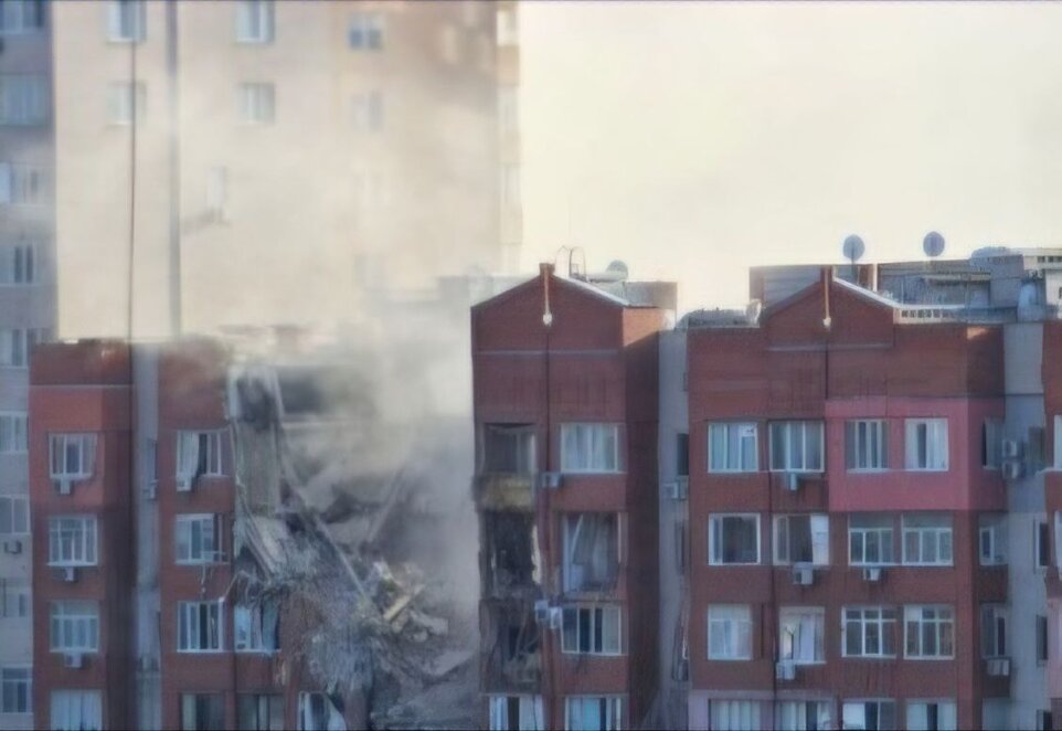 Окупанти здійснили ракетний удар по Дніпру: інформація від ОВА