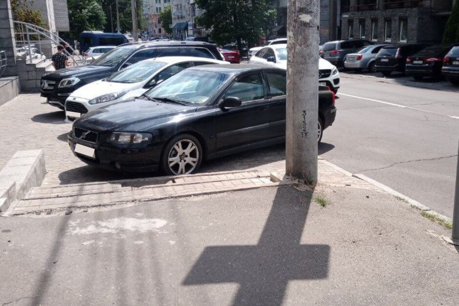 ТОП-5 «царів паркування» у Дніпрі за минулий тиждень