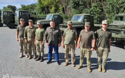 Цього тижня Дніпро надав Силам оборони високопрохідні вантажівки і вже готує нову партію квадроциклі...