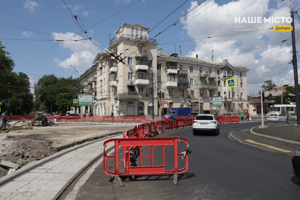 ремонт трамвайного переезда в Днепре