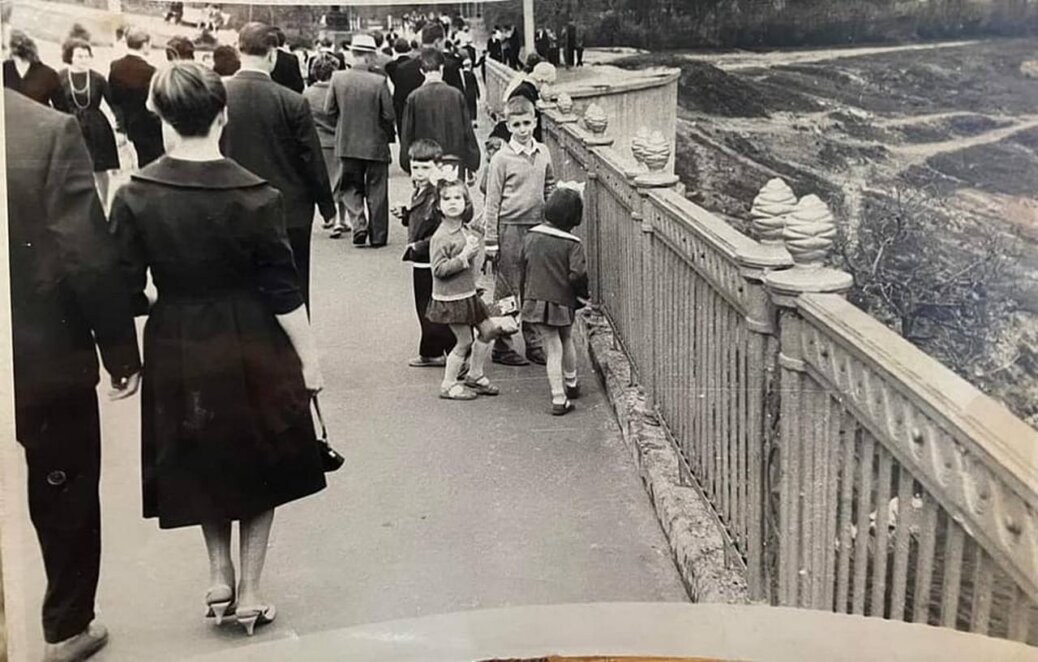 пешеходный мост в Днепре в 1960-х