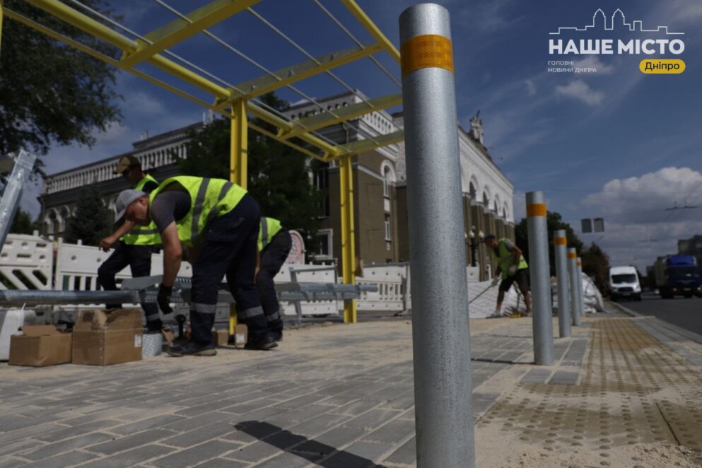 остановочній комплекс в Днепре