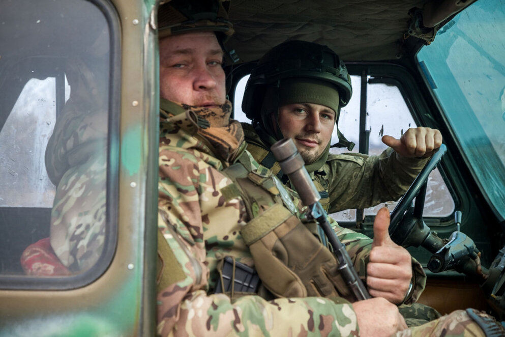 Врятували життя побратиму під мінометними обстрілами: історія захисників з ТрО Дніпра