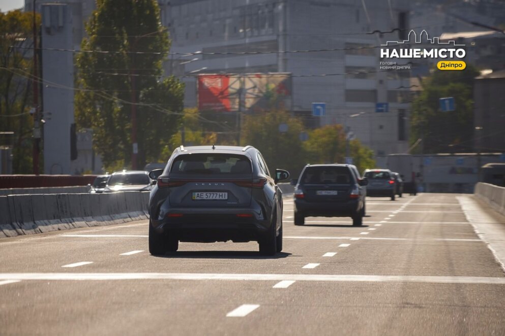 У Дніпрі стало безкоштовним паркування на 7 майданчиках біля популярних зон відпочинку: адреси