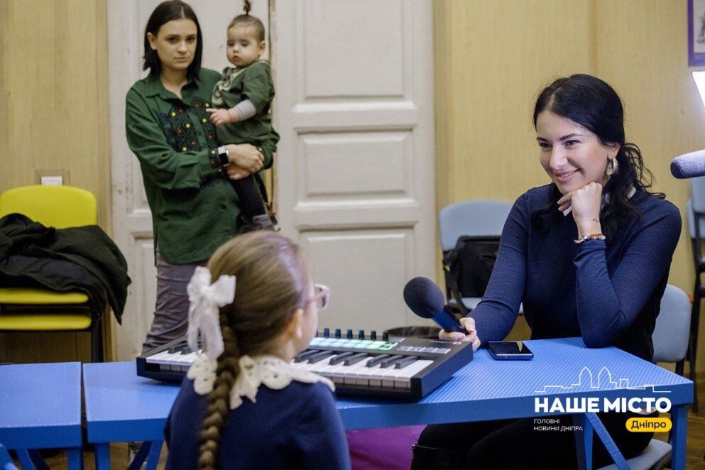 Дев’ятирічна дніпрянка записала гімн на честь одного з батальйонів 128 бригади «Дике Поле» - Наше місто