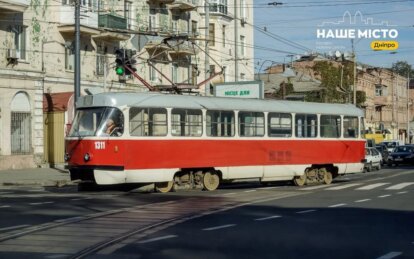 Як у Дніпрі буде курсувати громадський транспорт 10 січня