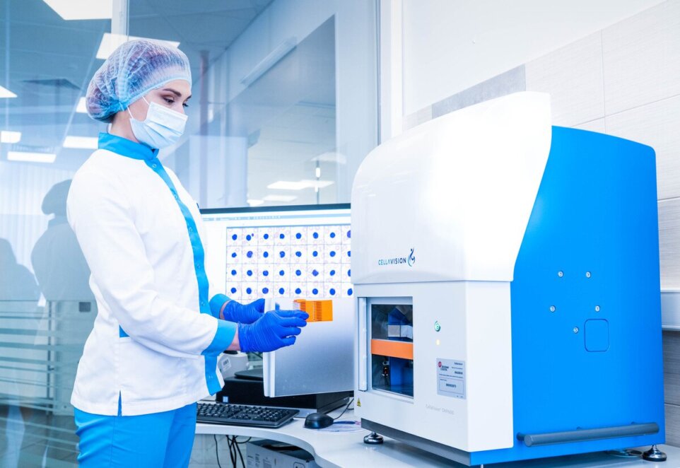 Медична лабораторія ДІЛА: які аналізи найчастіше здавали українці у минулому році