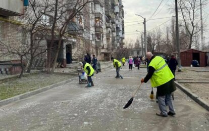 Пошкоджено близько 10 будинків і 2 заклади освіти: Борис Філатов про наслідки масованої атаки по Дніпру