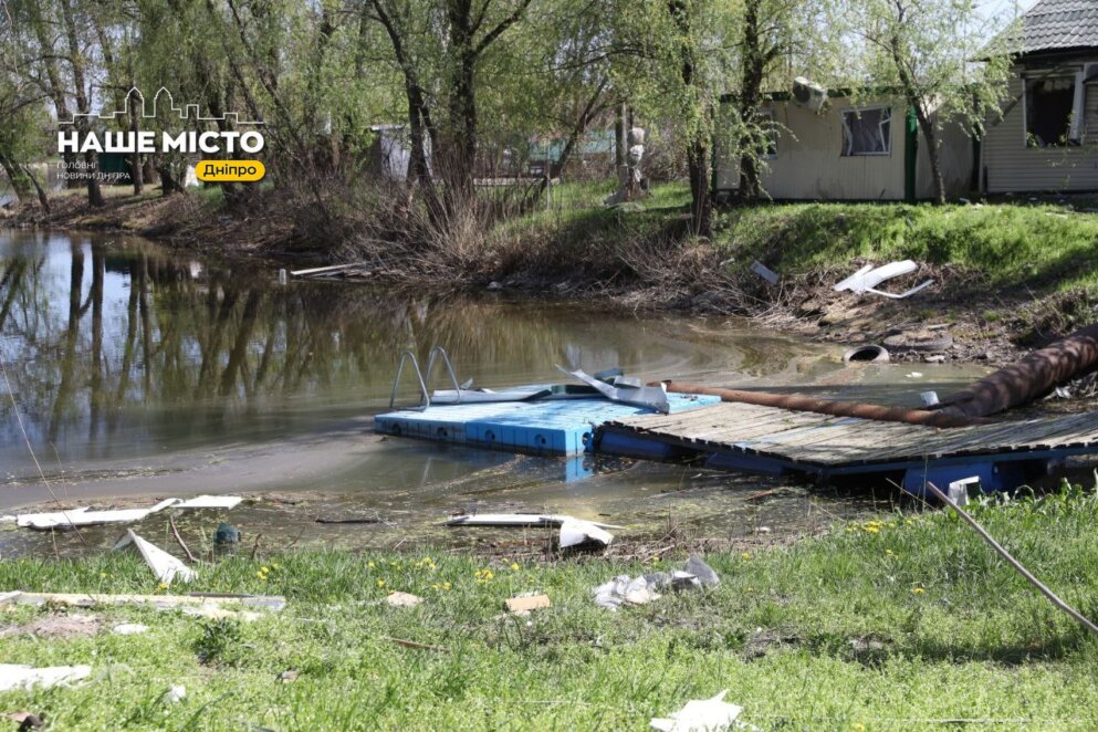 Внаслідок ракетної атаки у Дніпрі пошкоджено спортивний клуб для ветеранів веслувального спорту - Наше місто