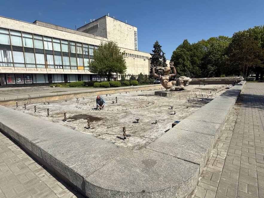 В Днепре готовят к запуску городские фонтаны - Наше Место