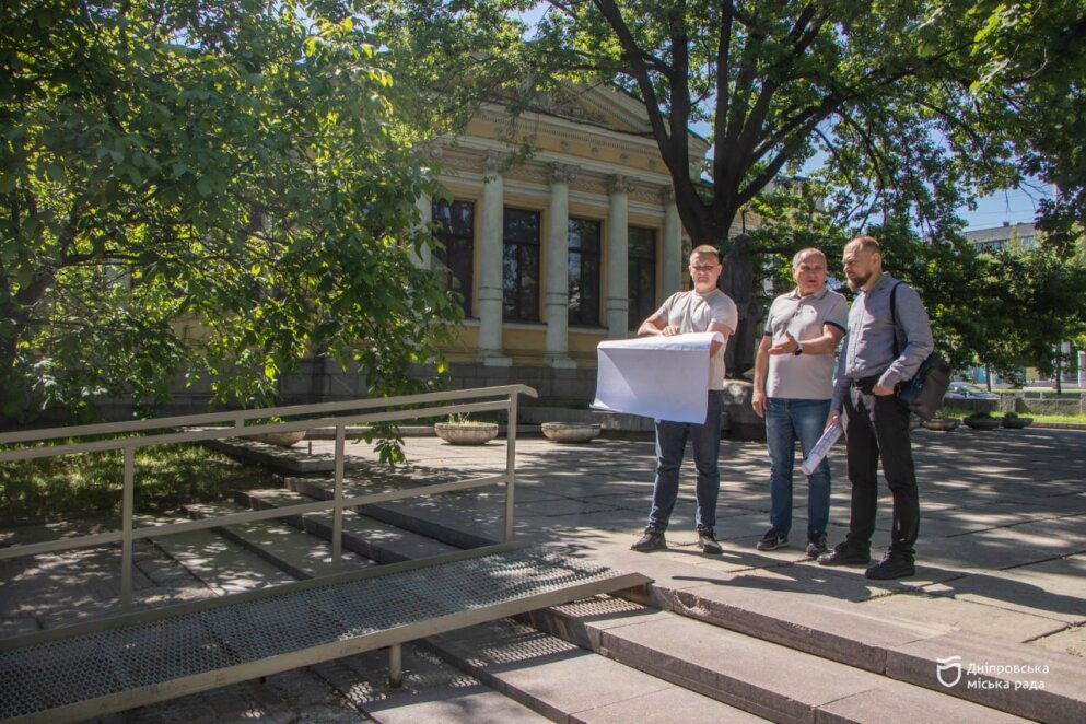 У Дніпрі триває підготовка до реалізації флагманського проєкту «Рух без бар’єрів»