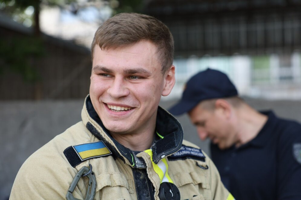 ЕКСКЛЮЗИВ
                                Що робити під завалами і чому не треба класти собачий корм в кишені: поради ДСНС