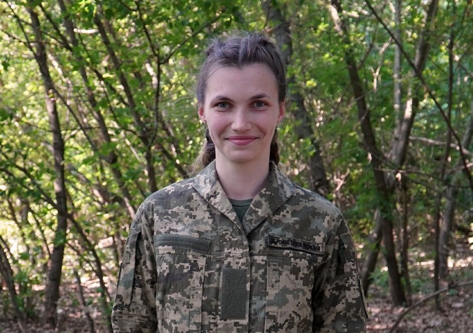 Вебдизайнерка, психолог й військовослужбовиця: історія захисниці з ТрО Дніпра